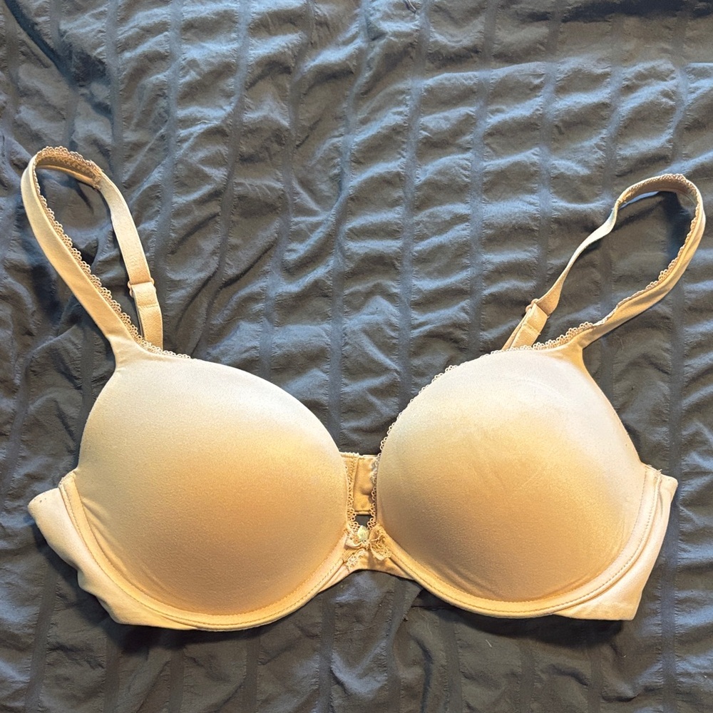 Victoria's Secret Cream Bra